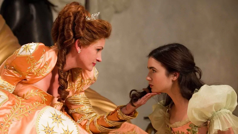 Snow White movie mirror mirror Image