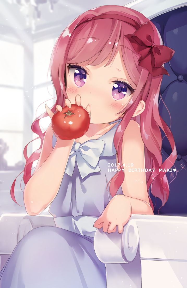 104704