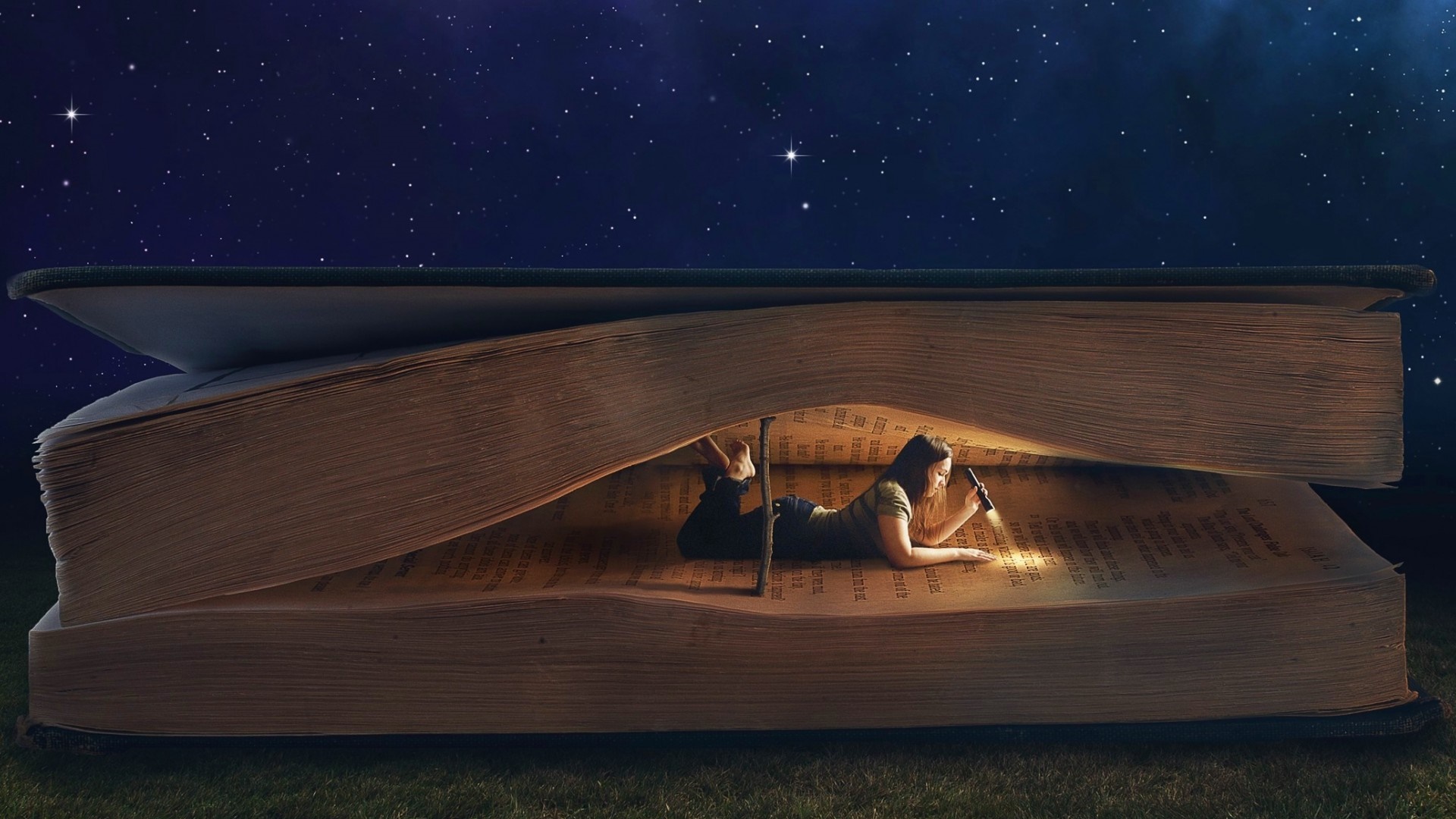 Reading under the Stars