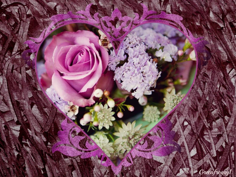  PURPLE FLORAL HEART