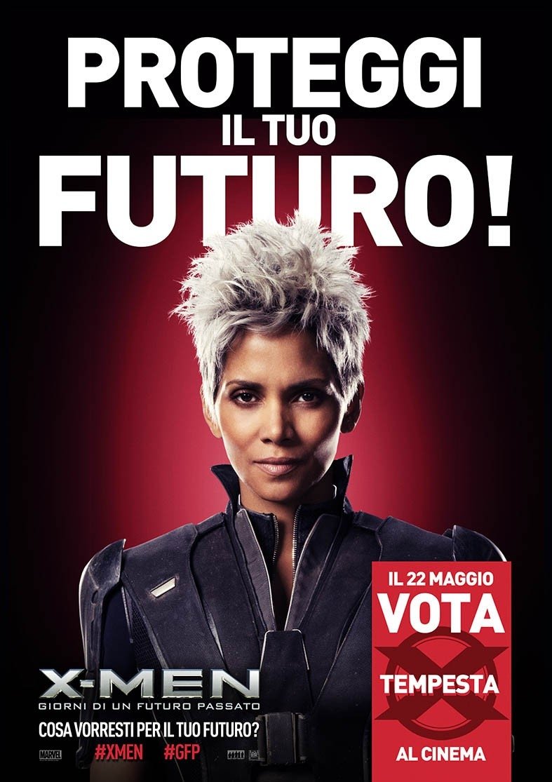 Movie poster of Storm (Marvel Comics) from X-Men: Days of Future Past — short white hair, black armor, intense stare on a red background with Italian Proteggi il tuo futuro slogan.