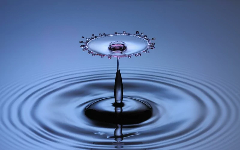 artistic water drop Image